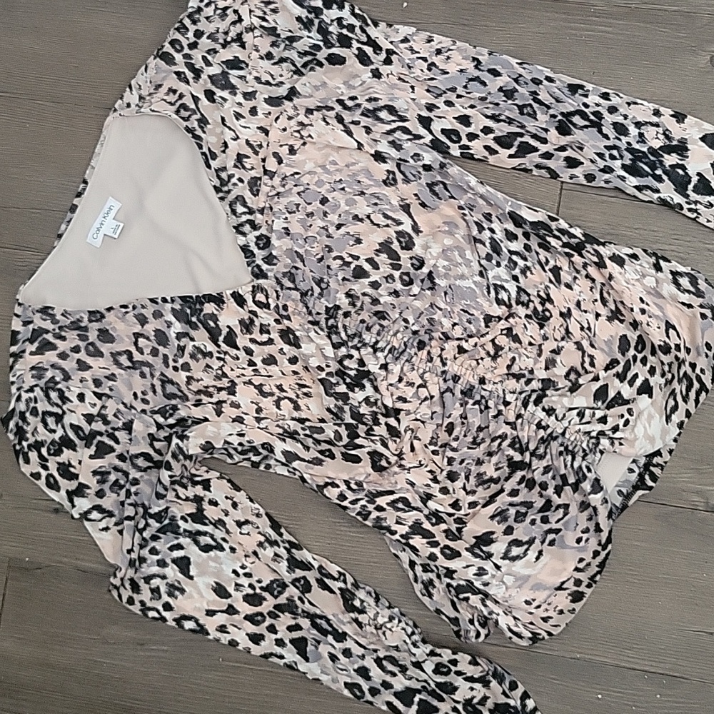 Calvin klein woman's shirt